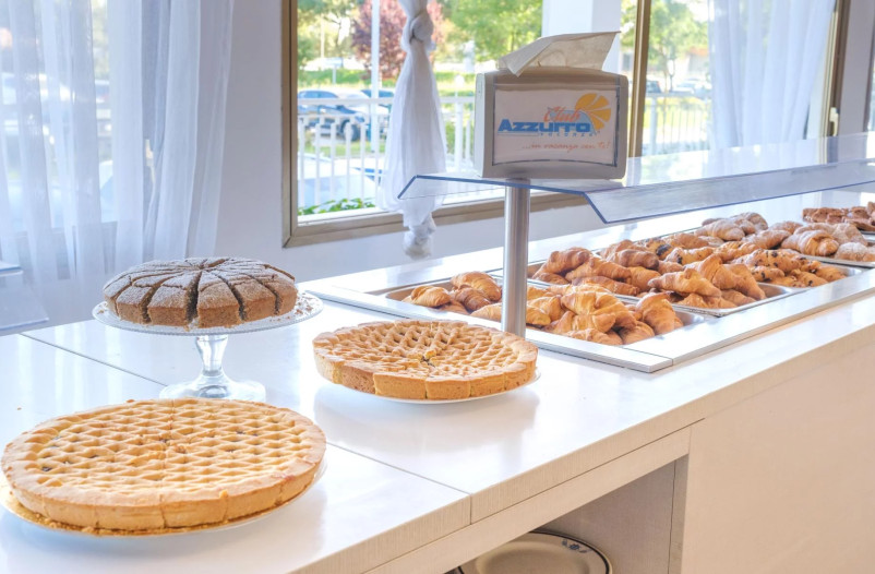 media.ALEXANDER24-33